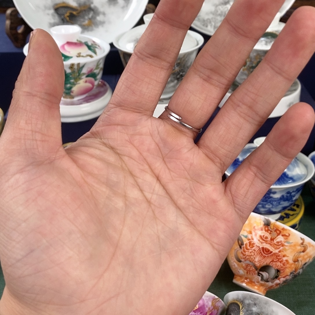 【闪购商品】鑫****】哈哈哈哈。哈哈哈哈