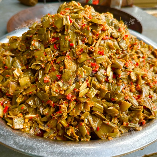 杨巧妹酸辣芋荷酸芋苗梗辣椒酱美食调味即食下饭菜不甜酸辣鲜香