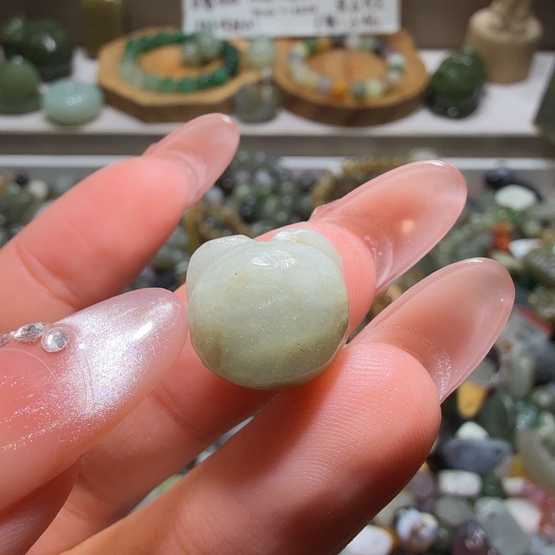 和田玉未镶嵌珠宝奇石