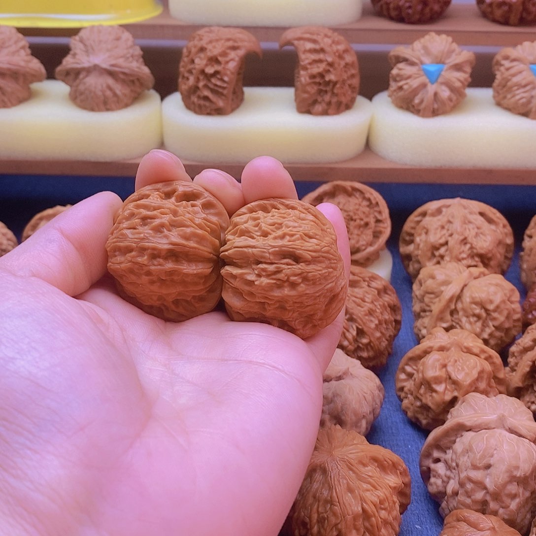 文玩核桃把件全品磨盘