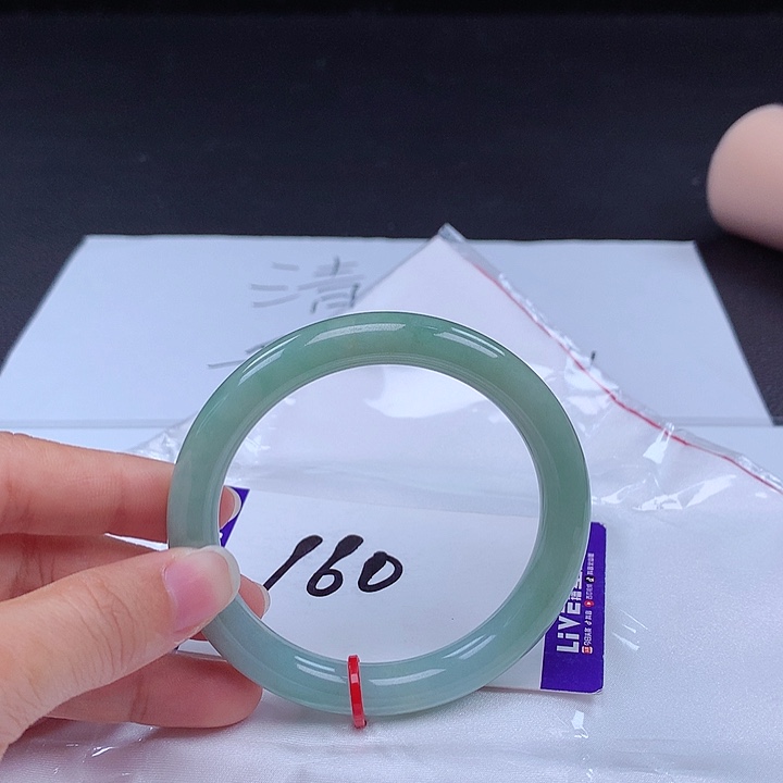 翡翠手镯未镶嵌手镯600051