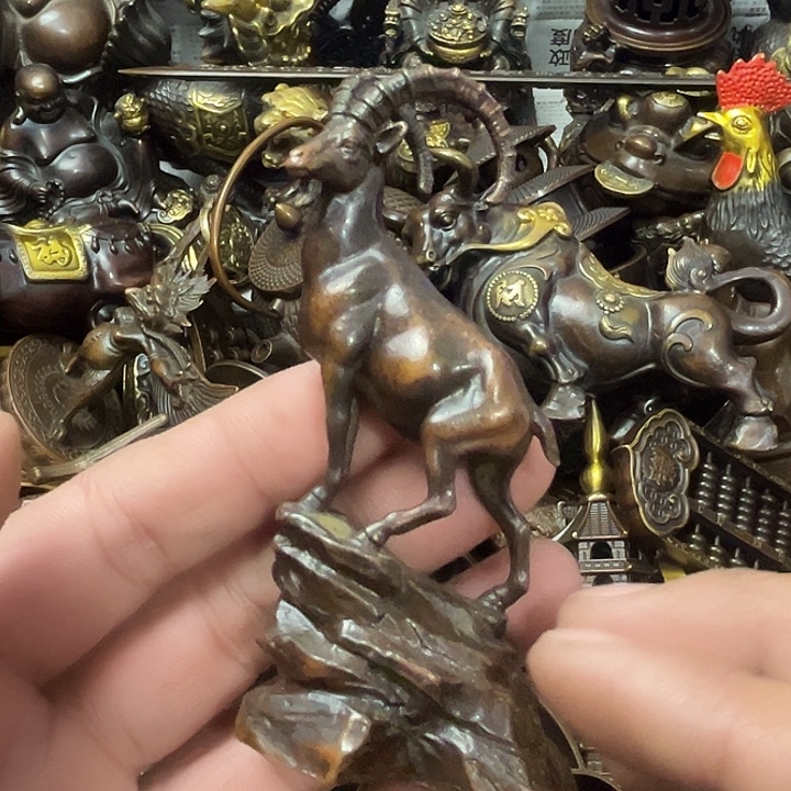 顺顺利利，铜器摆件