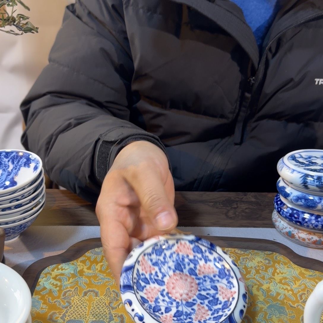 其他陶青花缠枝莲釉里红盖置