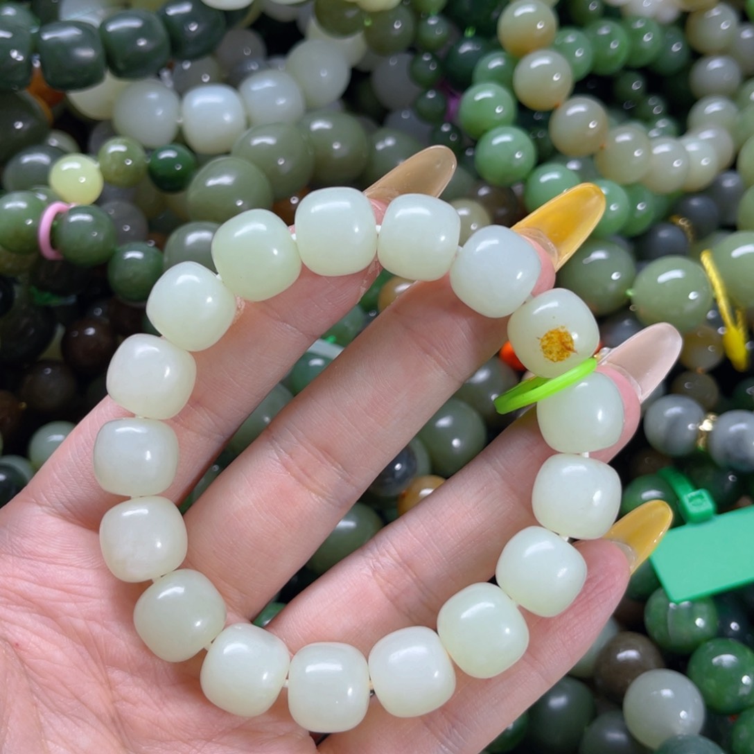 手链未镶嵌和田玉