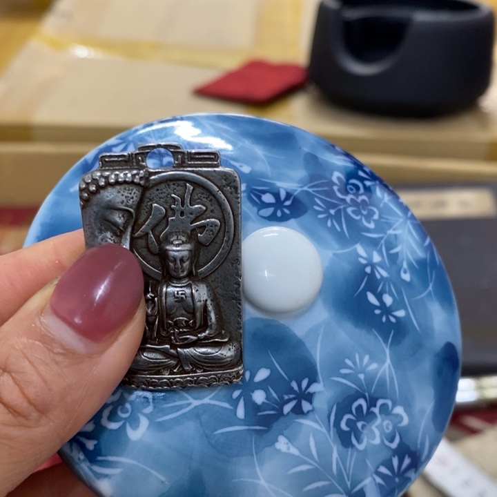 瓷中古工艺品一件