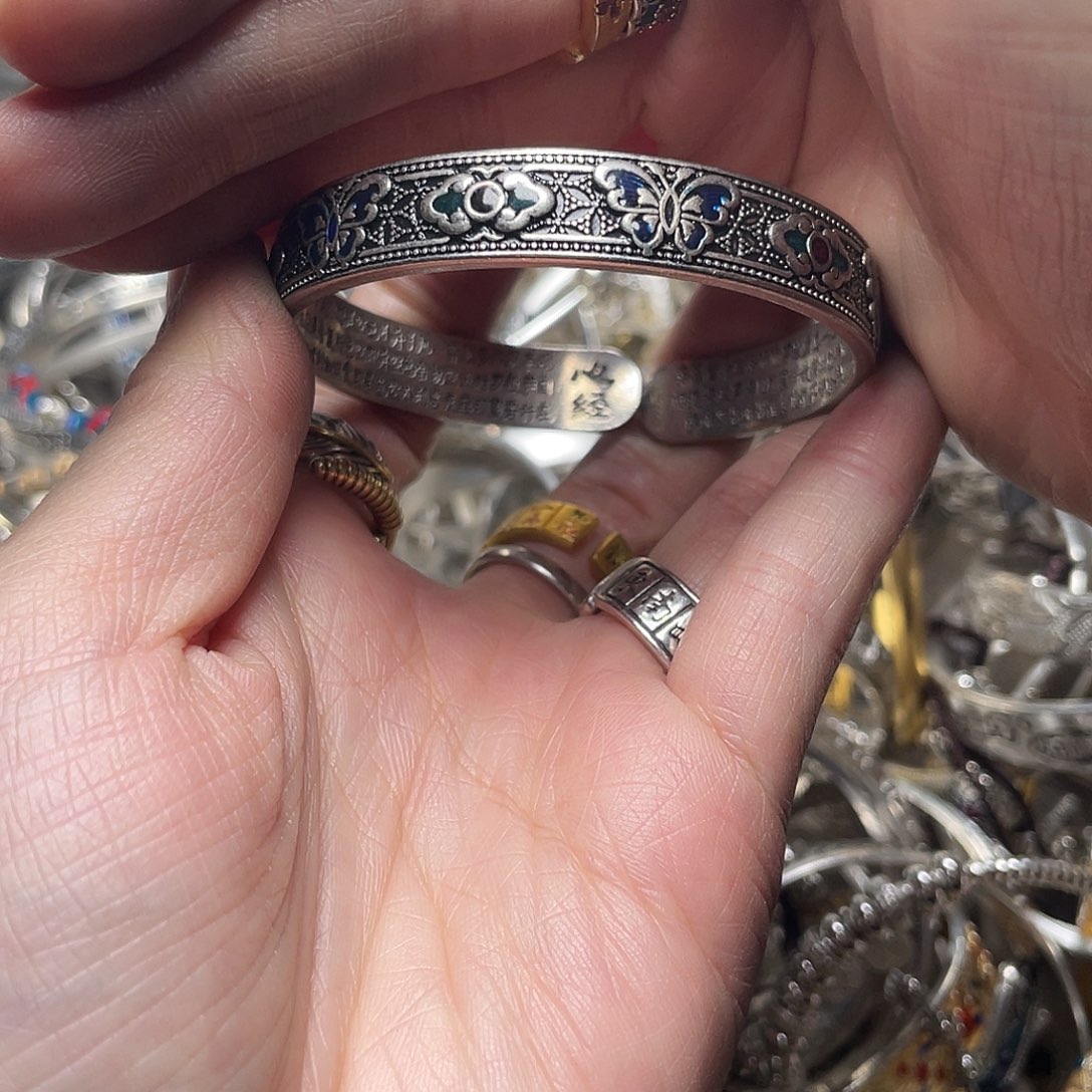 足银时尚潮流手镯