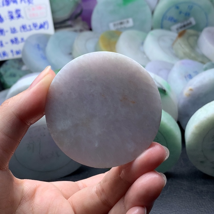 定制翡翠未镶嵌手镯
