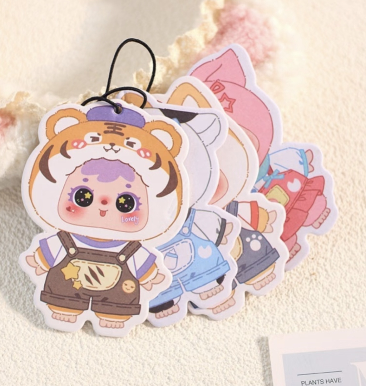 【欧整端】三小毛潮玩手办公仔桌面摆件礼物