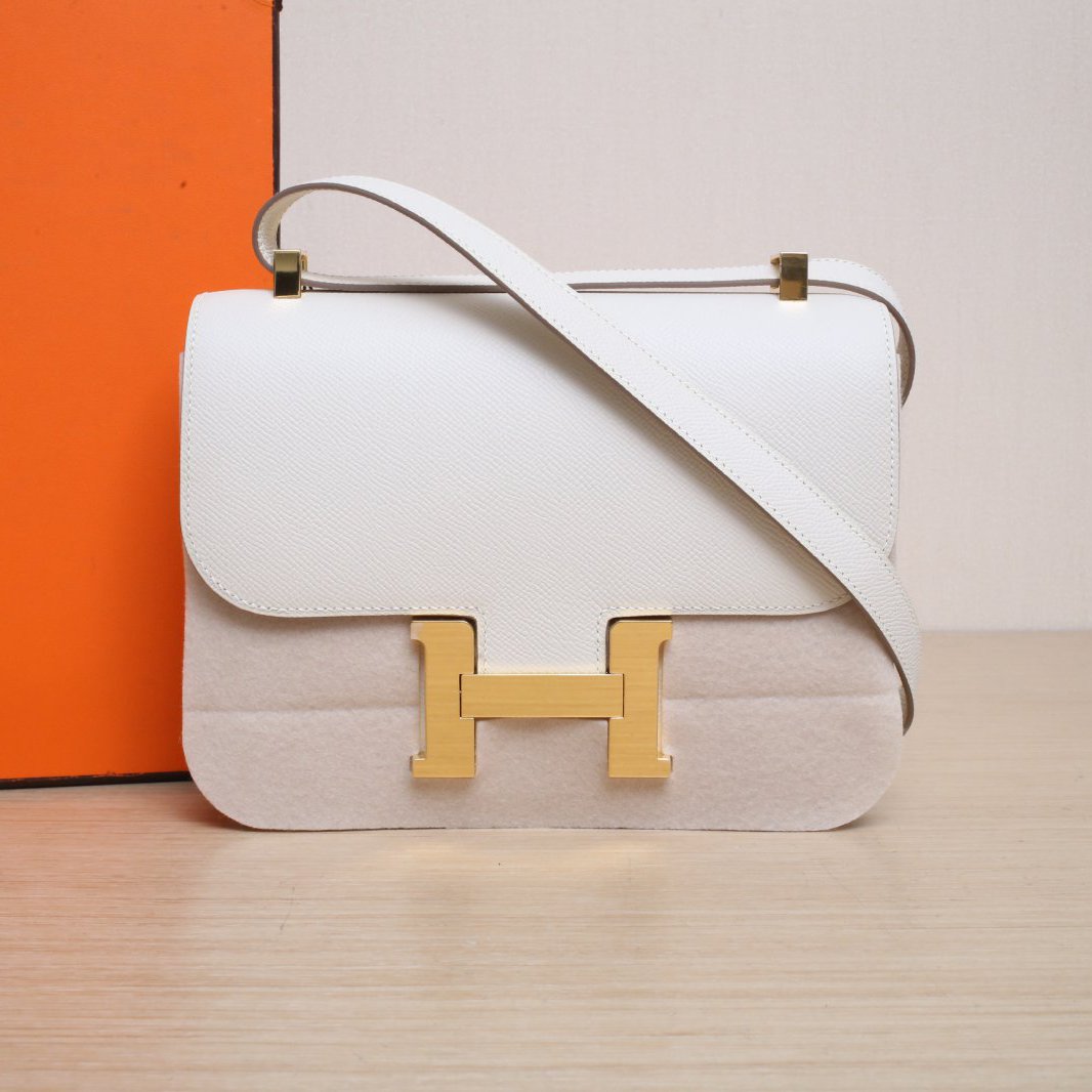 99新 Hermes/爱马仕 大头活动 康康 24 带镜子奶昔白Epsom皮 W刻