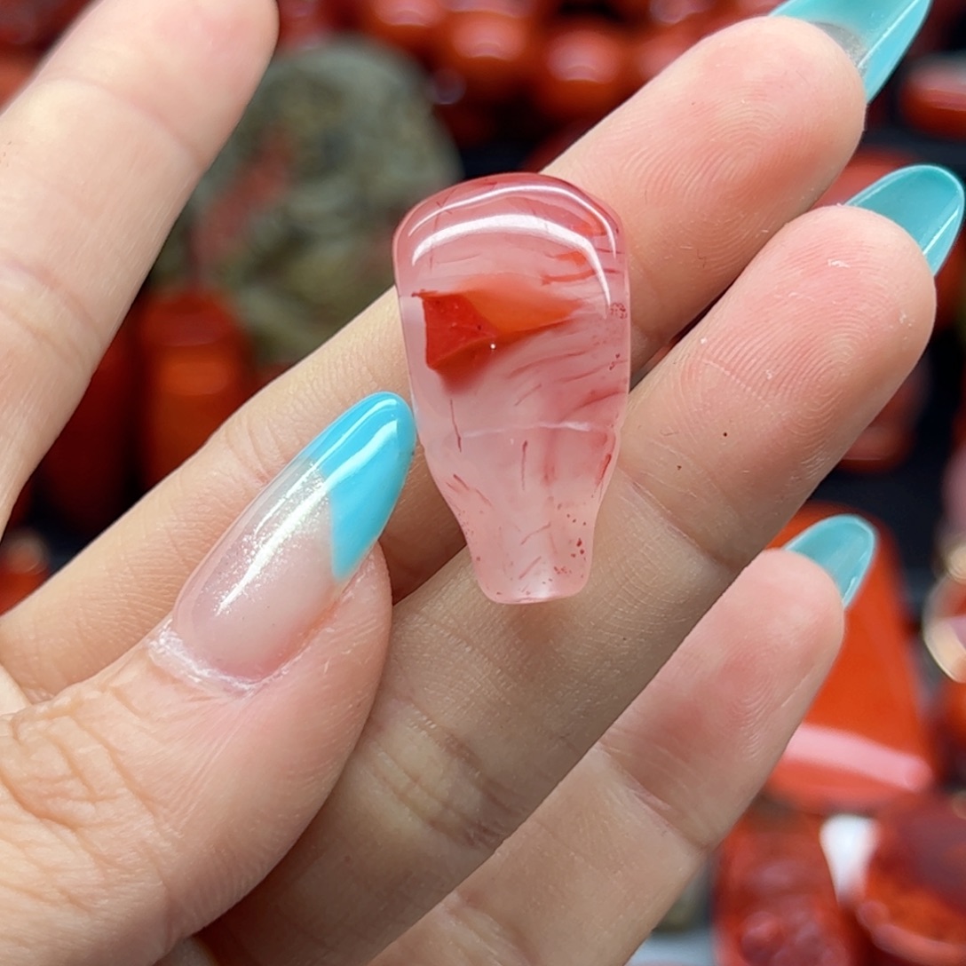 南红玛瑙配饰未镶嵌江*