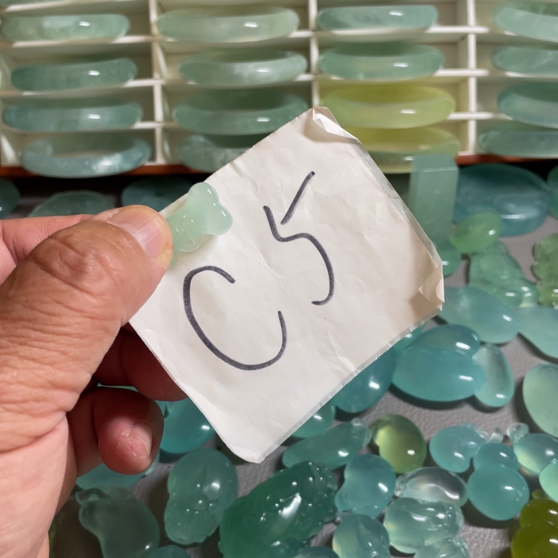 蛇纹石玉合金颈饰