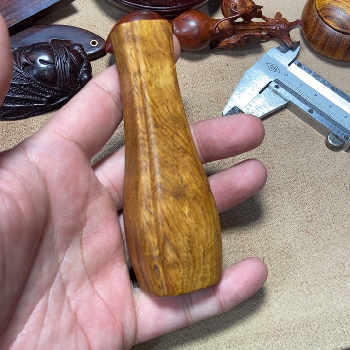 黄花梨/降香黄檀花插