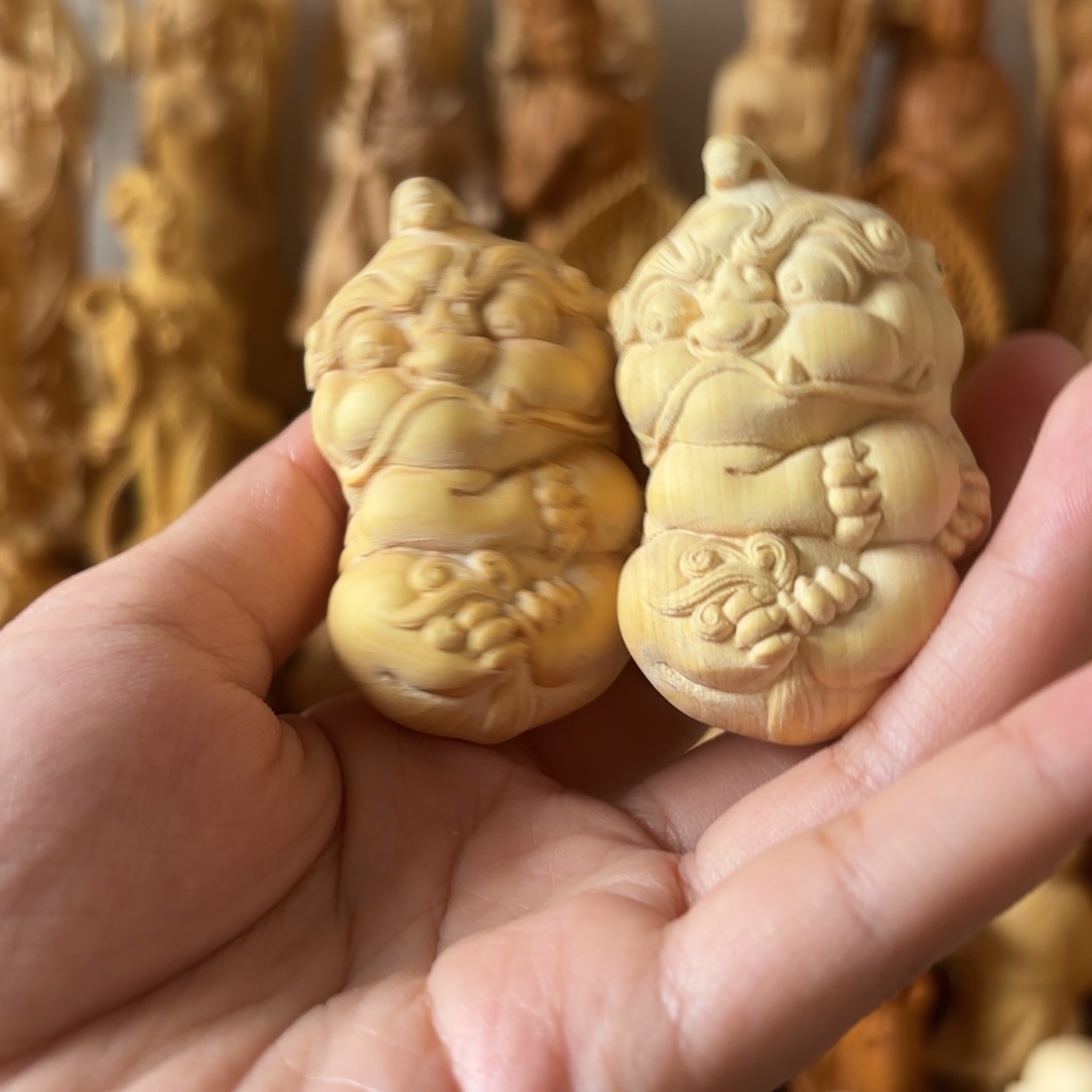 黄杨木黄杨木瑕疵貔貅