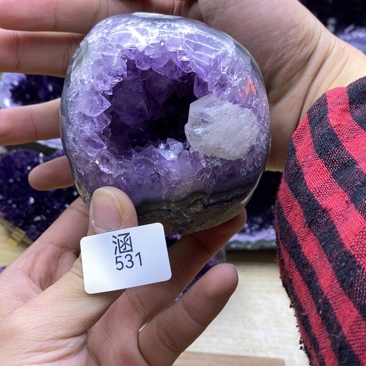 水晶大型摆件（非配饰）未镶嵌