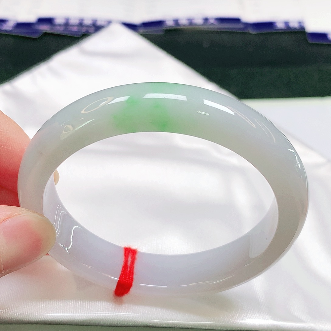 翡翠手镯（贵妃镯）未镶嵌46号