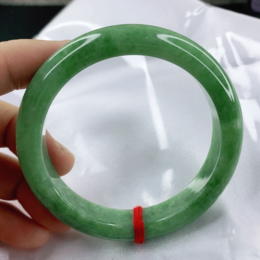 翡翠手镯未镶嵌ღ****╮57.7圈口