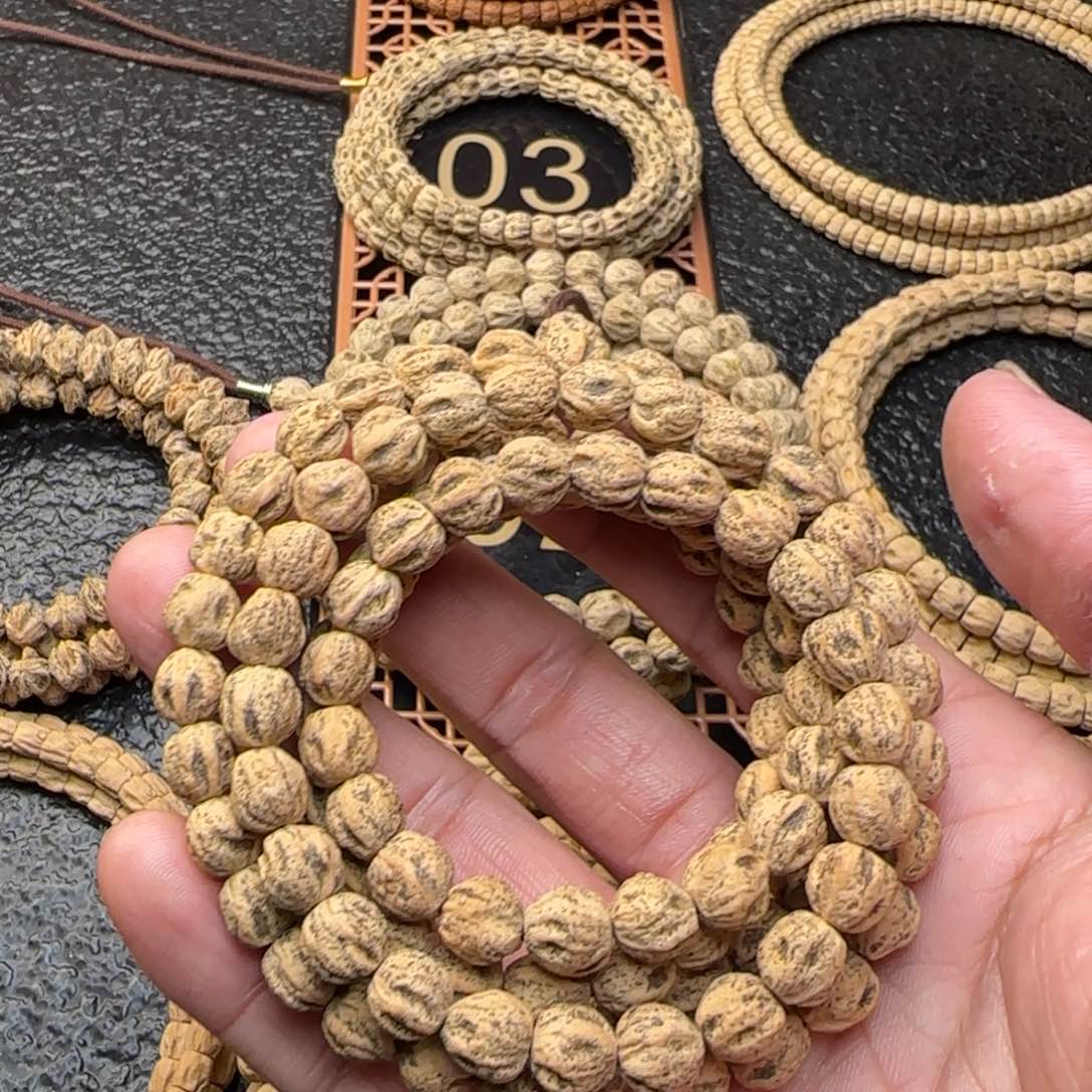 柏香籽/百香籽吊坠I***帅