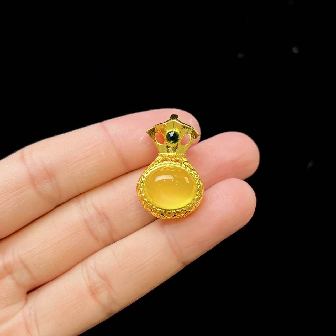 满蜜福包吊坠（不带链） H03-08