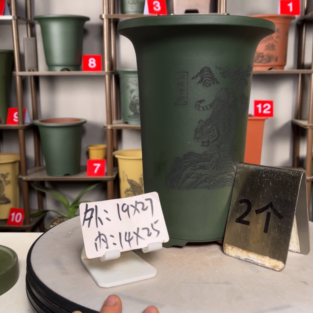 紫砂花盆紫砂花盆