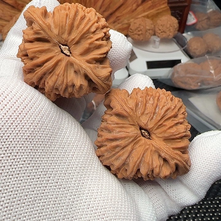 吊坠文玩核桃全品南疆石44➕