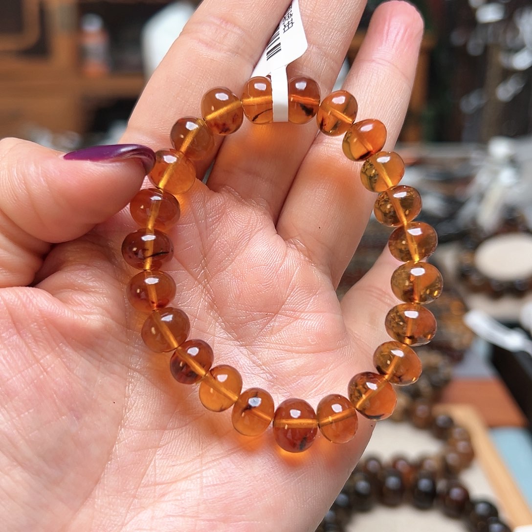 徐***微琥珀未镶嵌裸石抚顺琥珀九10744