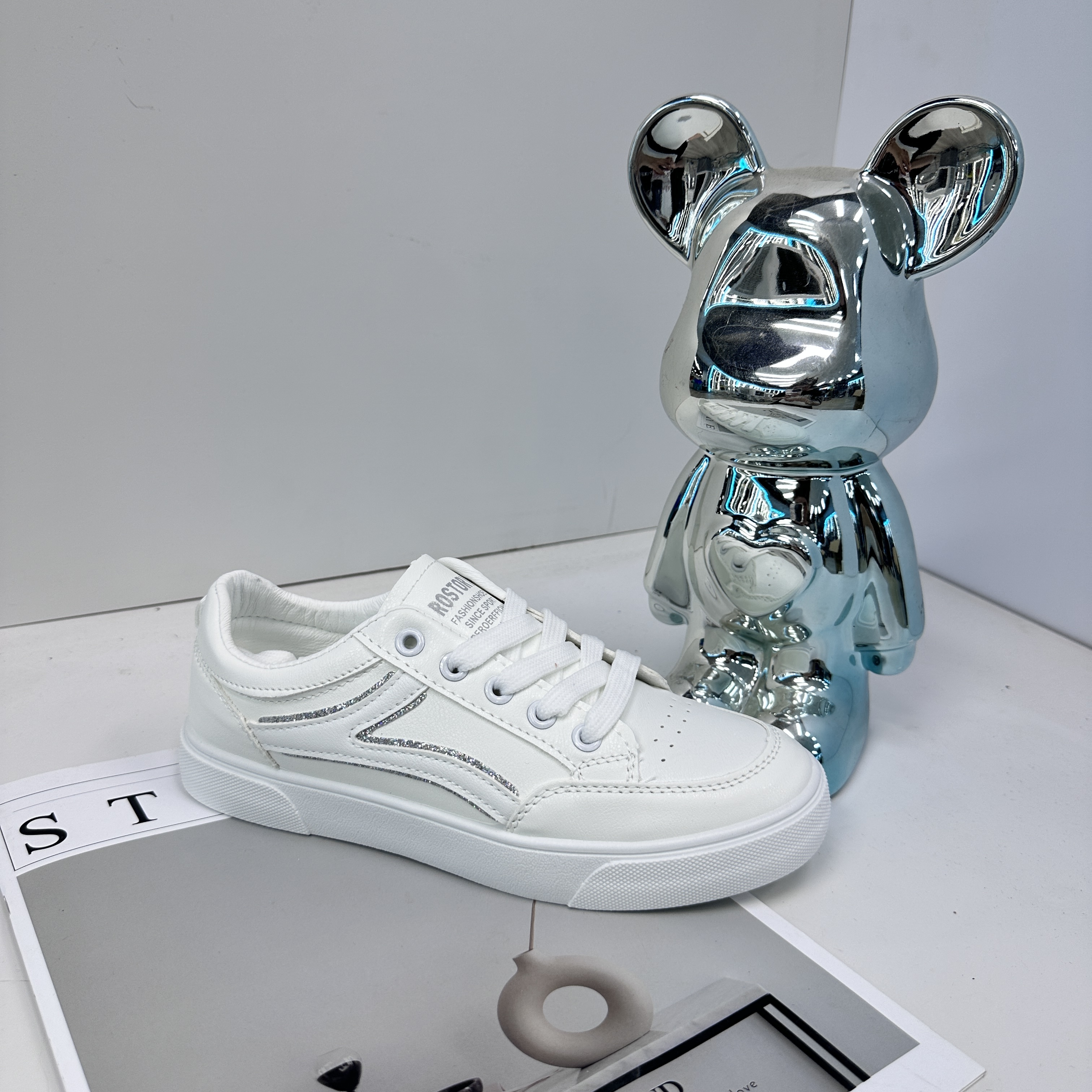 春夏女款时尚百搭运动休闲鞋C8806[Y/C]