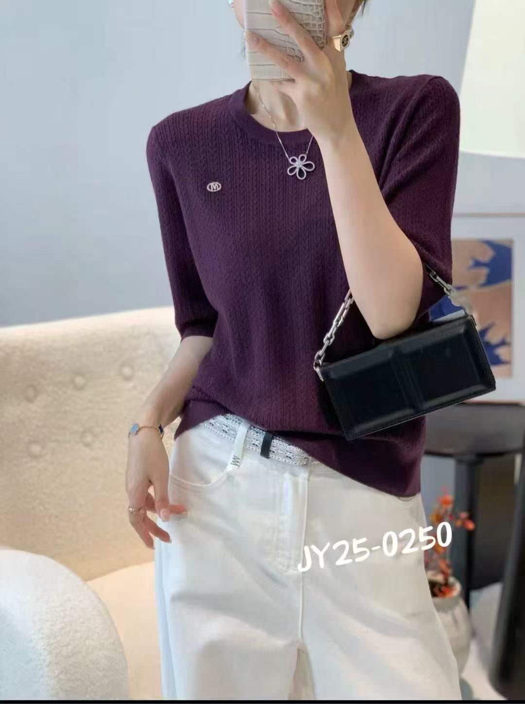 女士半袖秋季薄款针织百搭打底衫