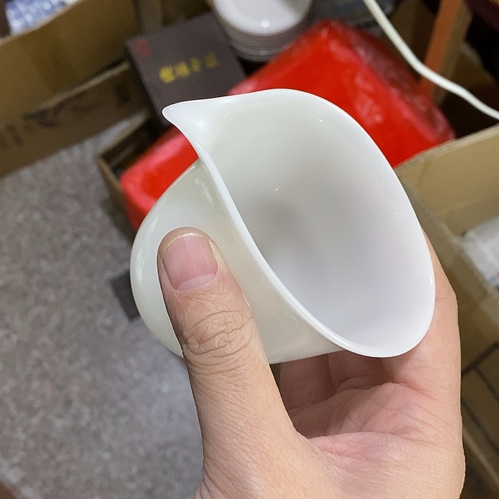 陶瓷艺术品及陶瓷制品