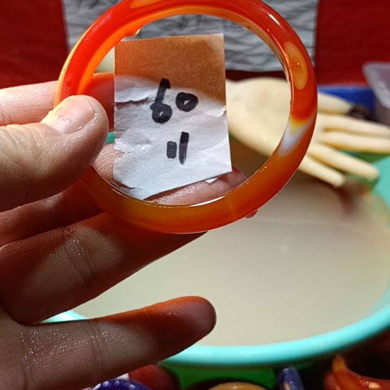 玛瑙/玉髓手镯未镶嵌