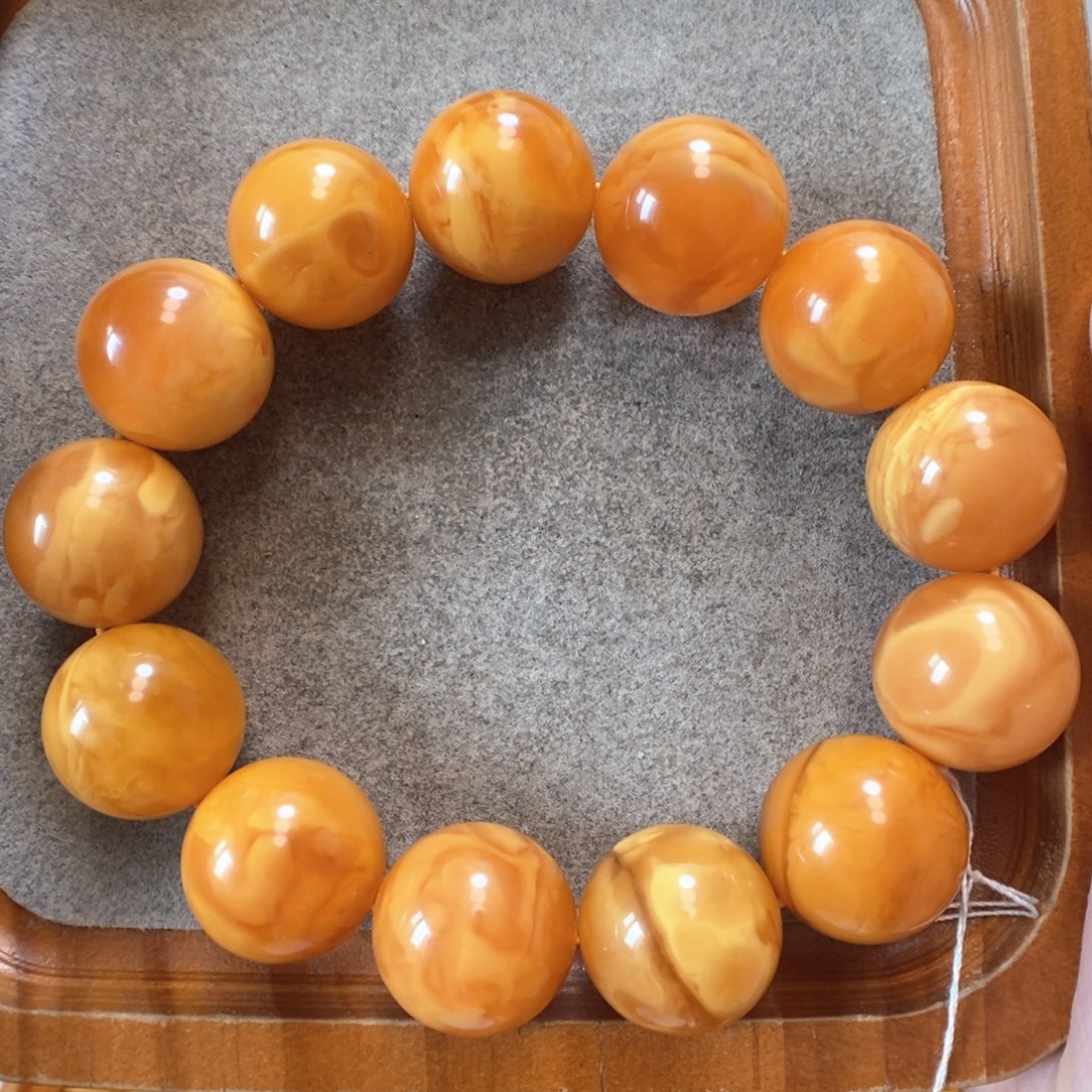 未镶嵌蜜蜡手串蜜蜡