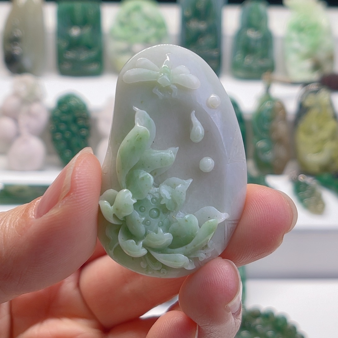 独山玉颈饰未镶嵌1**6微瑕特价处理品