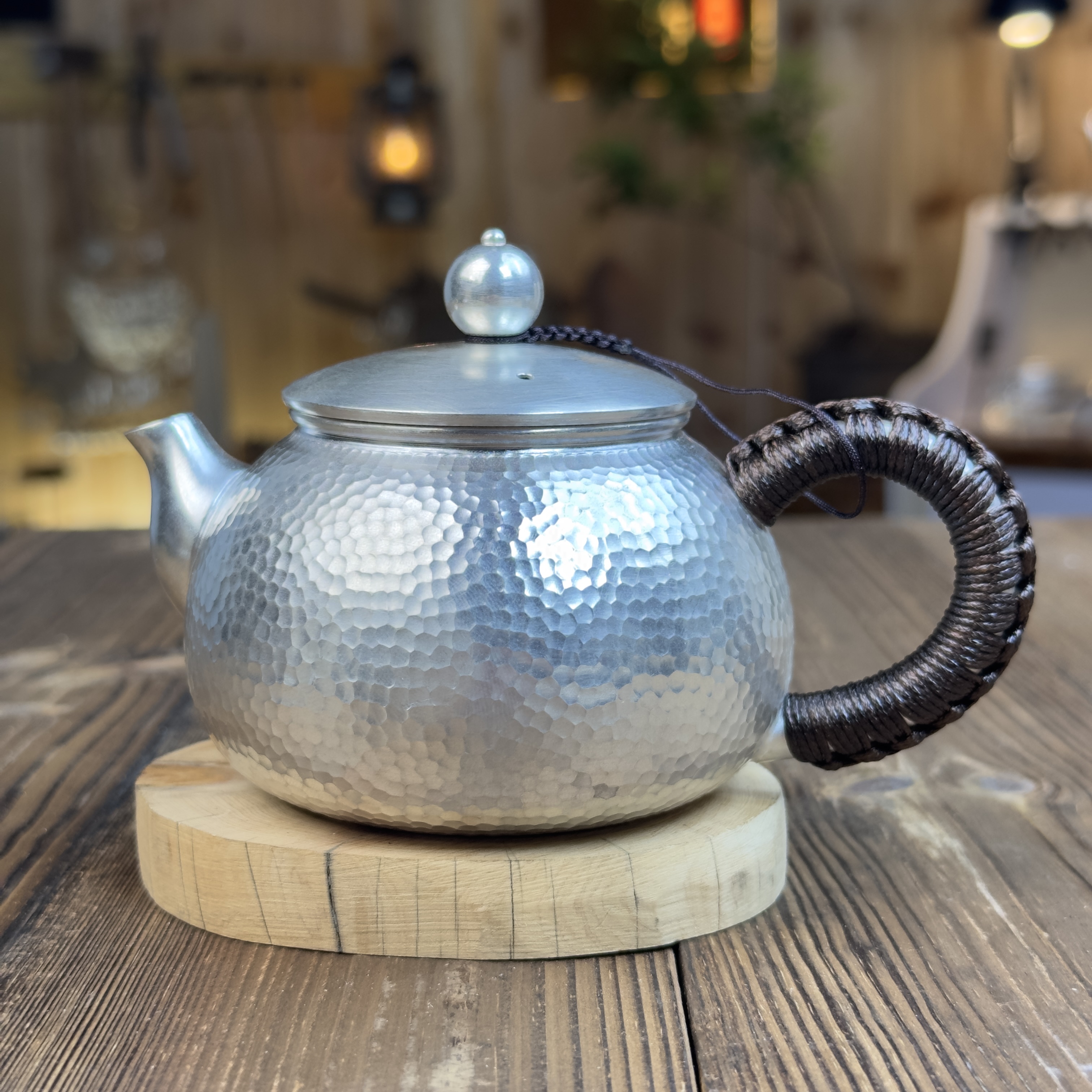 足银银制品 足银999 银水壶 锤纹银茶壶 约230克 纯手工錾刻