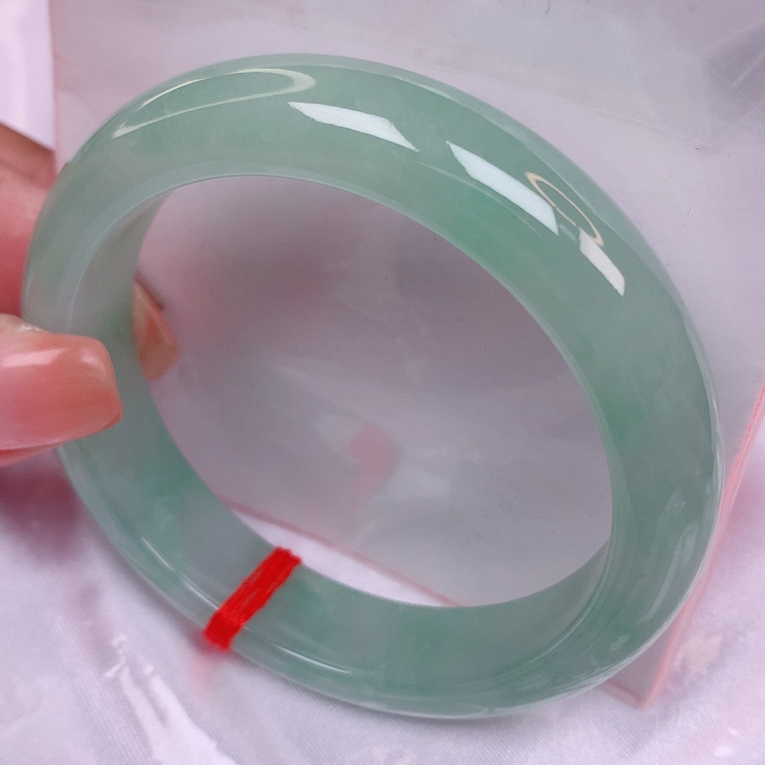 翡翠手镯未镶嵌56 翡翠手镯