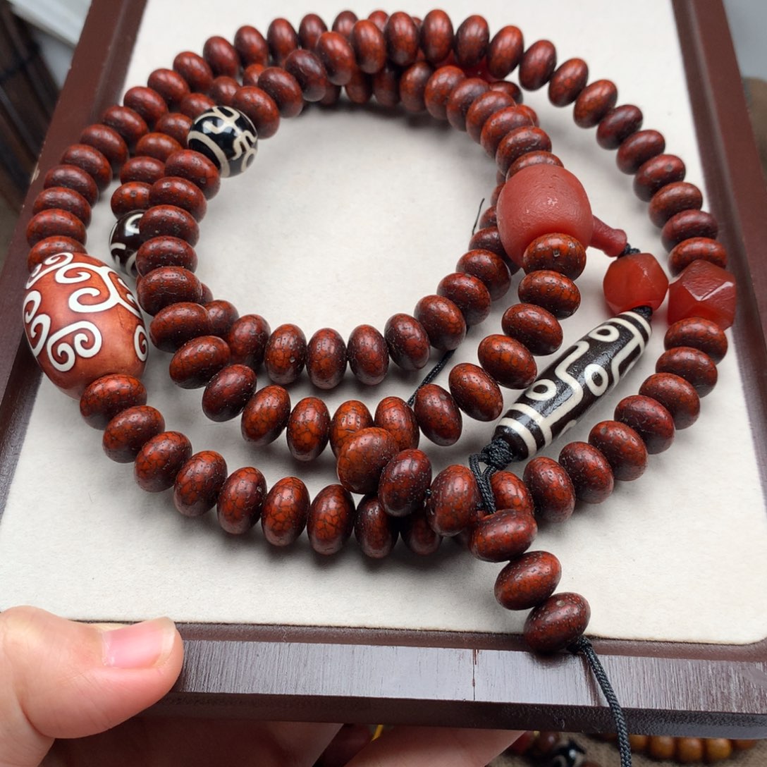 菩提吊坠未镶嵌左星月菩提