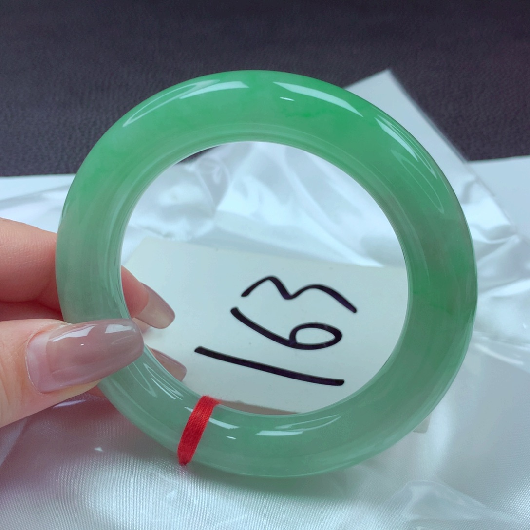 翡翠手镯未镶嵌手镯57