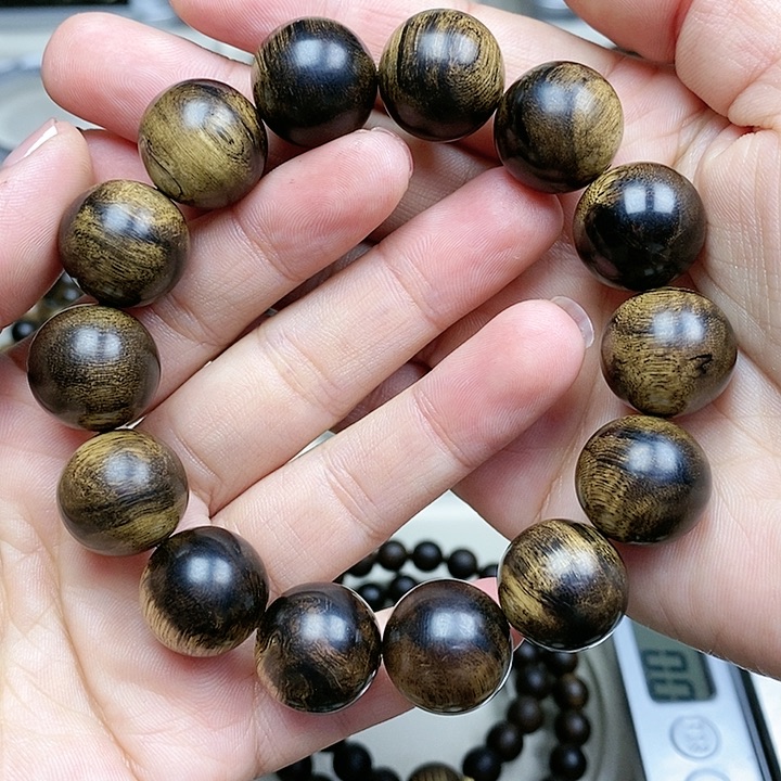 沉香手串韦*宝越南芽庄白奇楠沉水料樱子留疤玉化