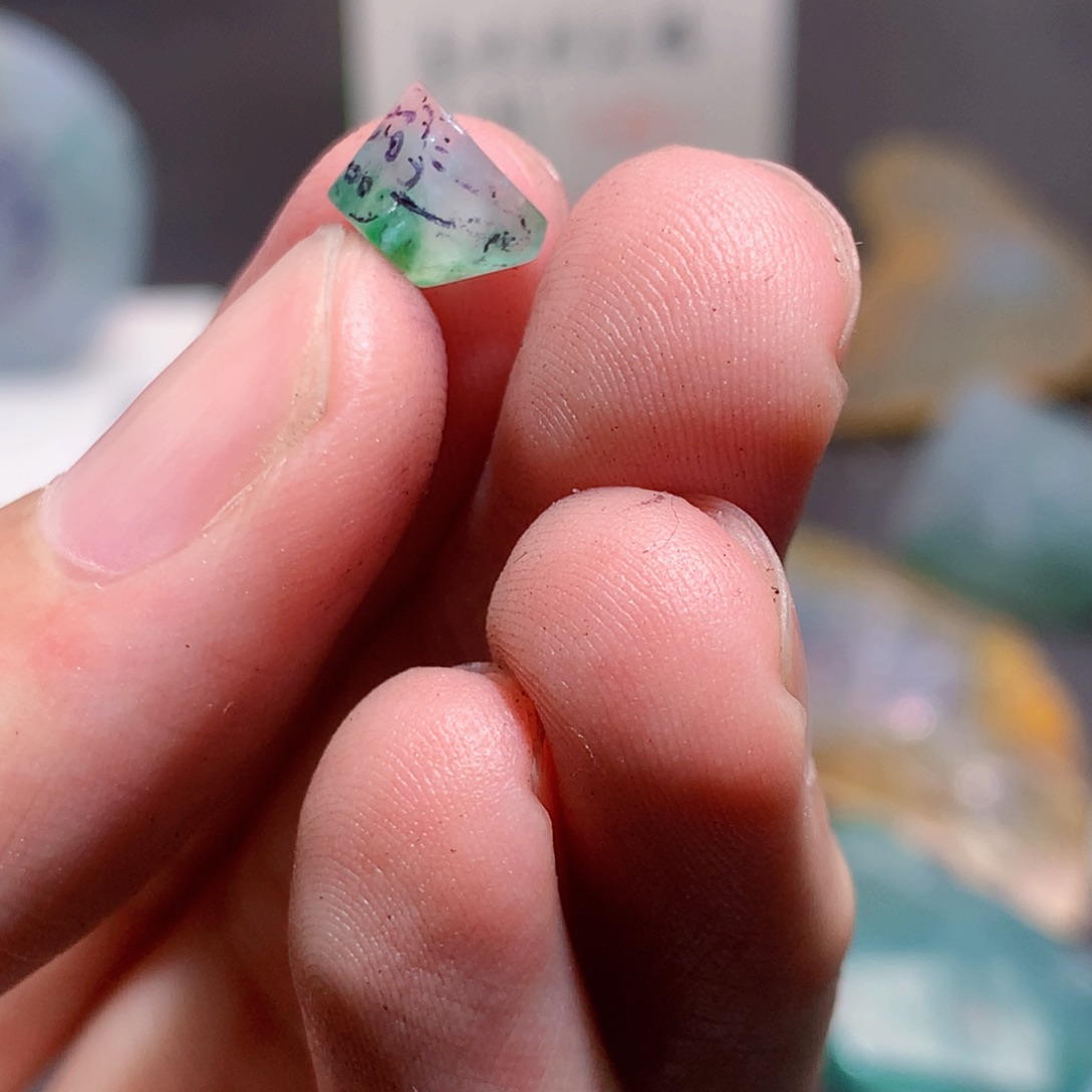 未镶嵌定制翡翠翡翠