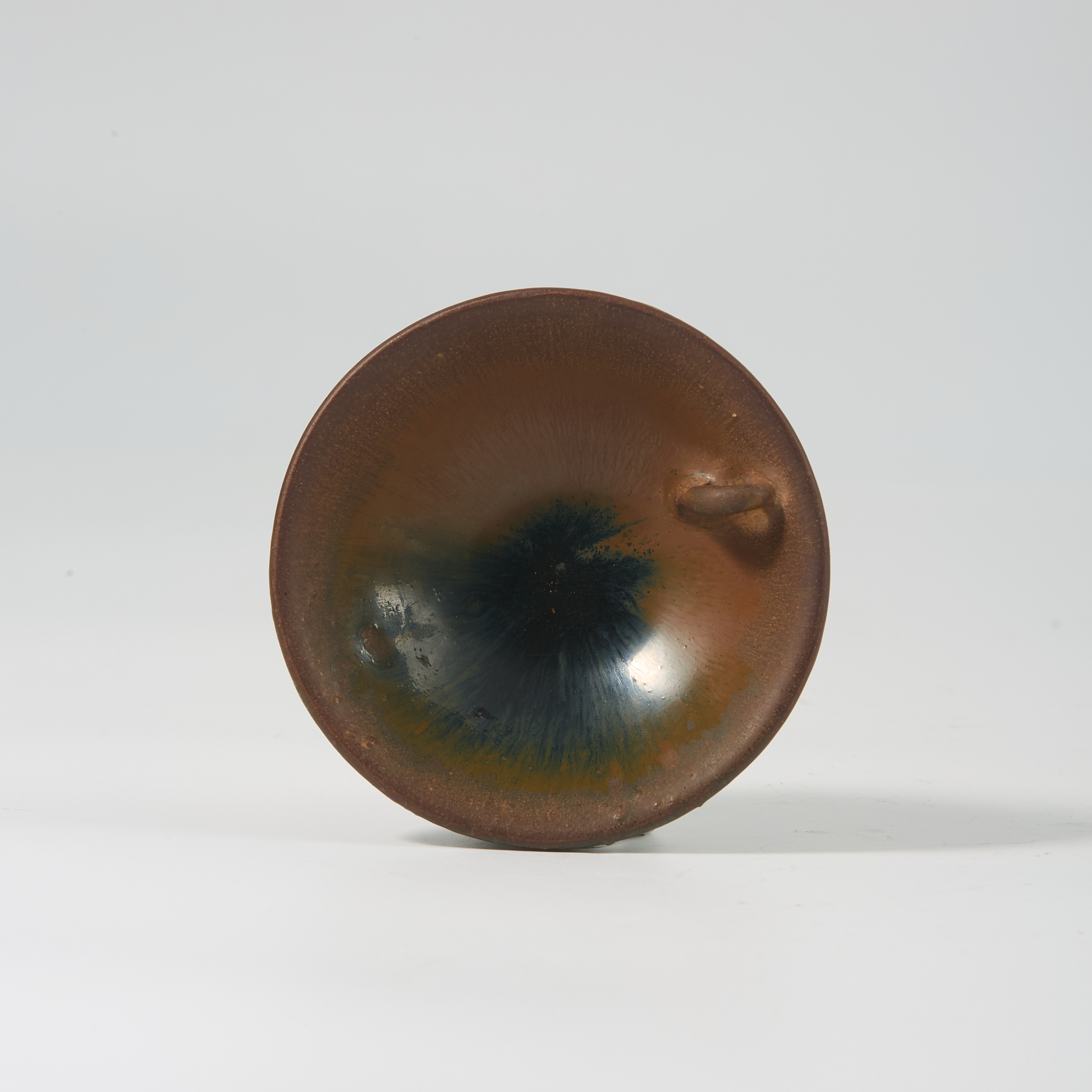 【拍卖预展】Lot18 明代 蓝兔毫油灯盏