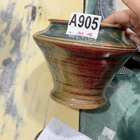 红陶景德镇手工花盆制作