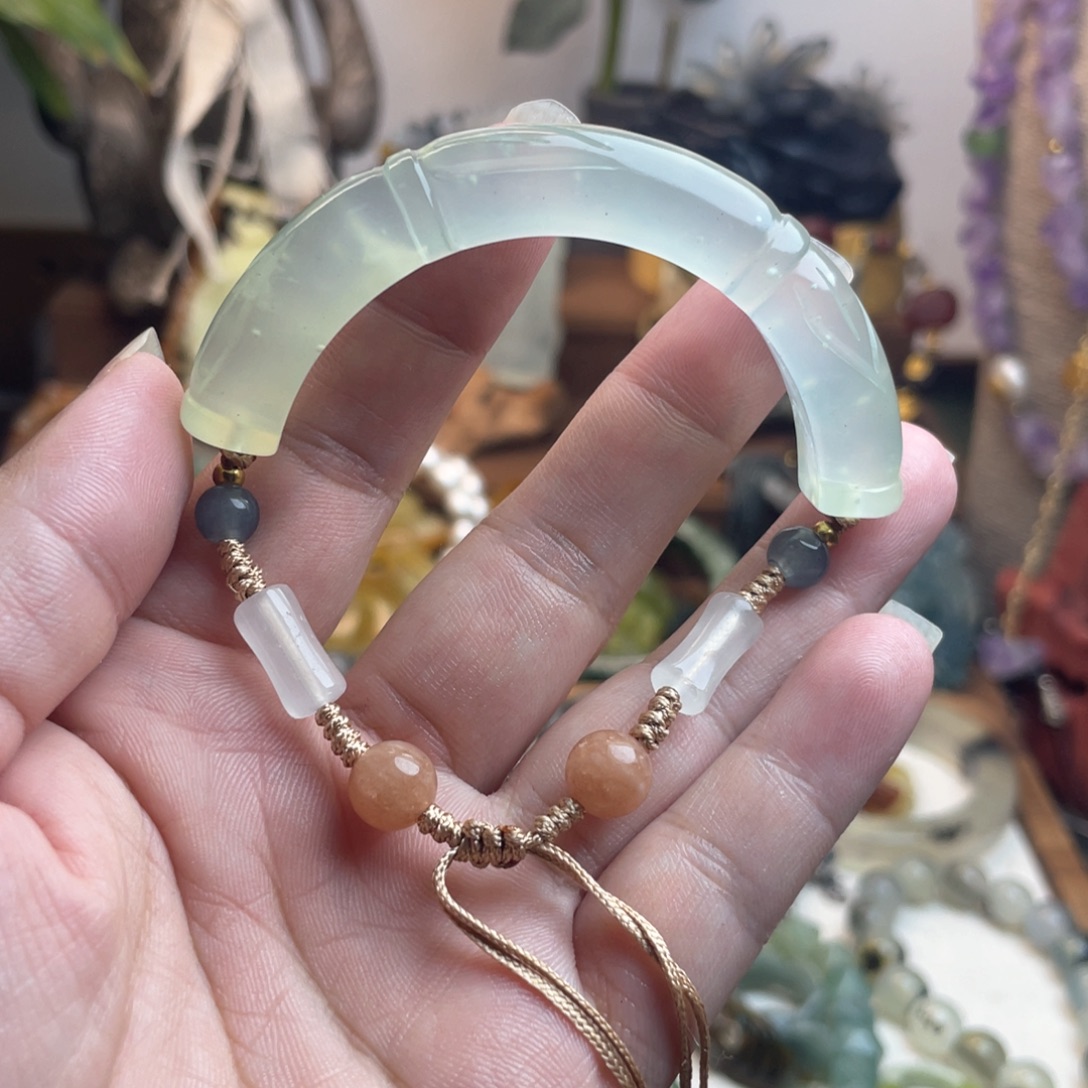 未镶嵌蛇纹石玉手链