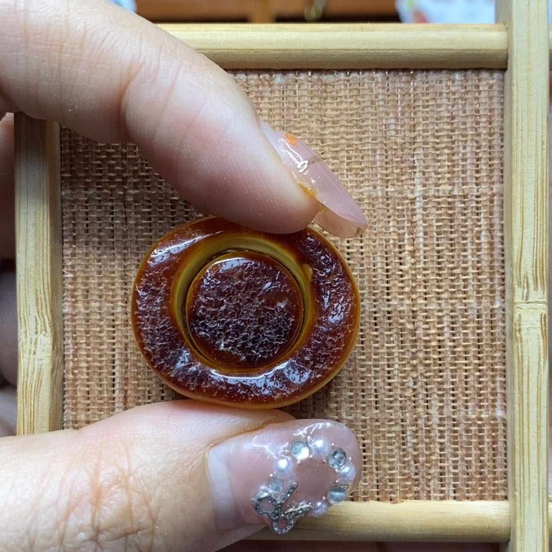 定制琥珀未镶嵌陈