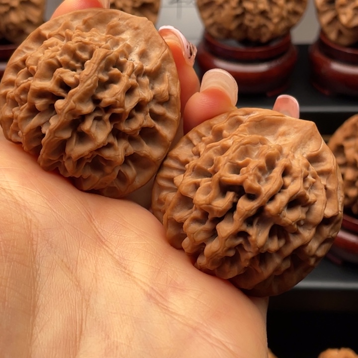 天***）文玩核桃把件41尺寸