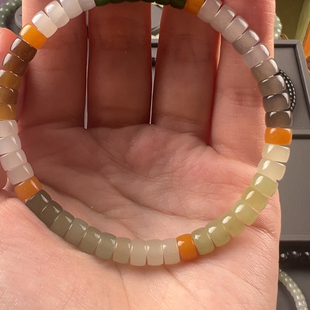 未镶嵌手串和田玉