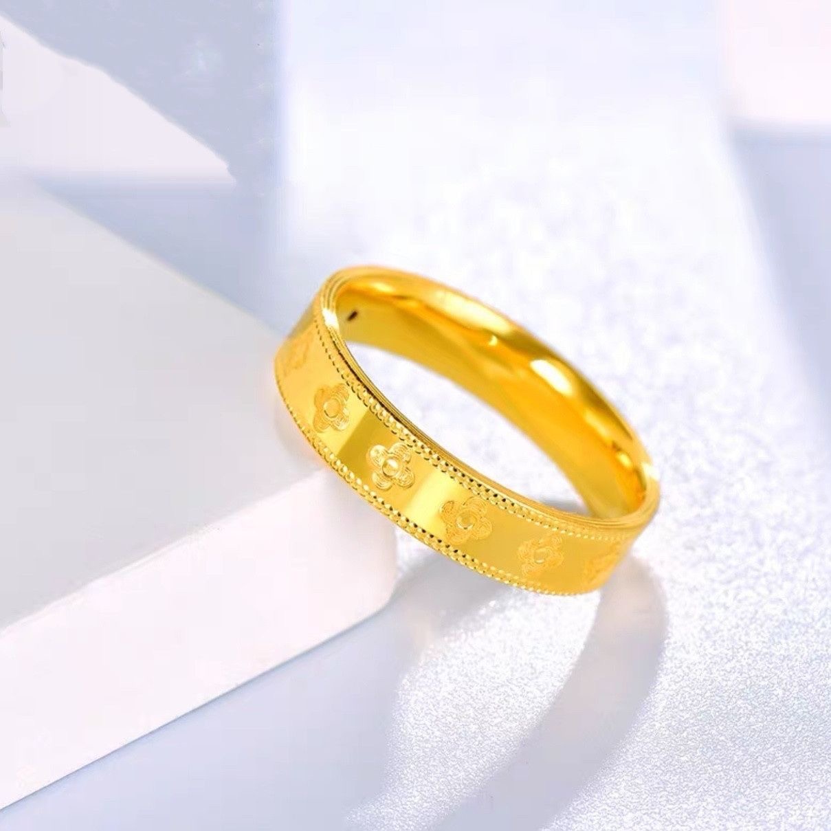 【顺丰配送 明天到家】时尚四叶草3g情侣对戒大气时尚休闲男女可戴开口百搭经典高级轻奢感戒指铜合金戒指