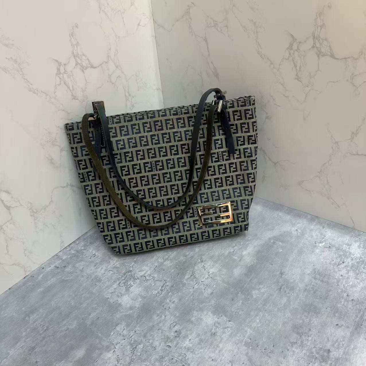 95新 FENDI/芬迪 乱乱子中古/女士/单肩包108670