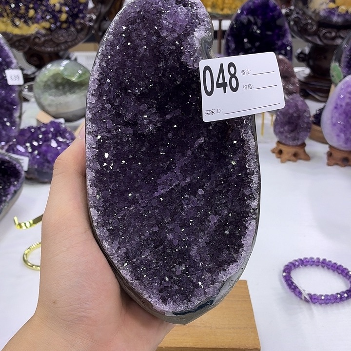 水晶大型摆件（非配饰）未镶嵌