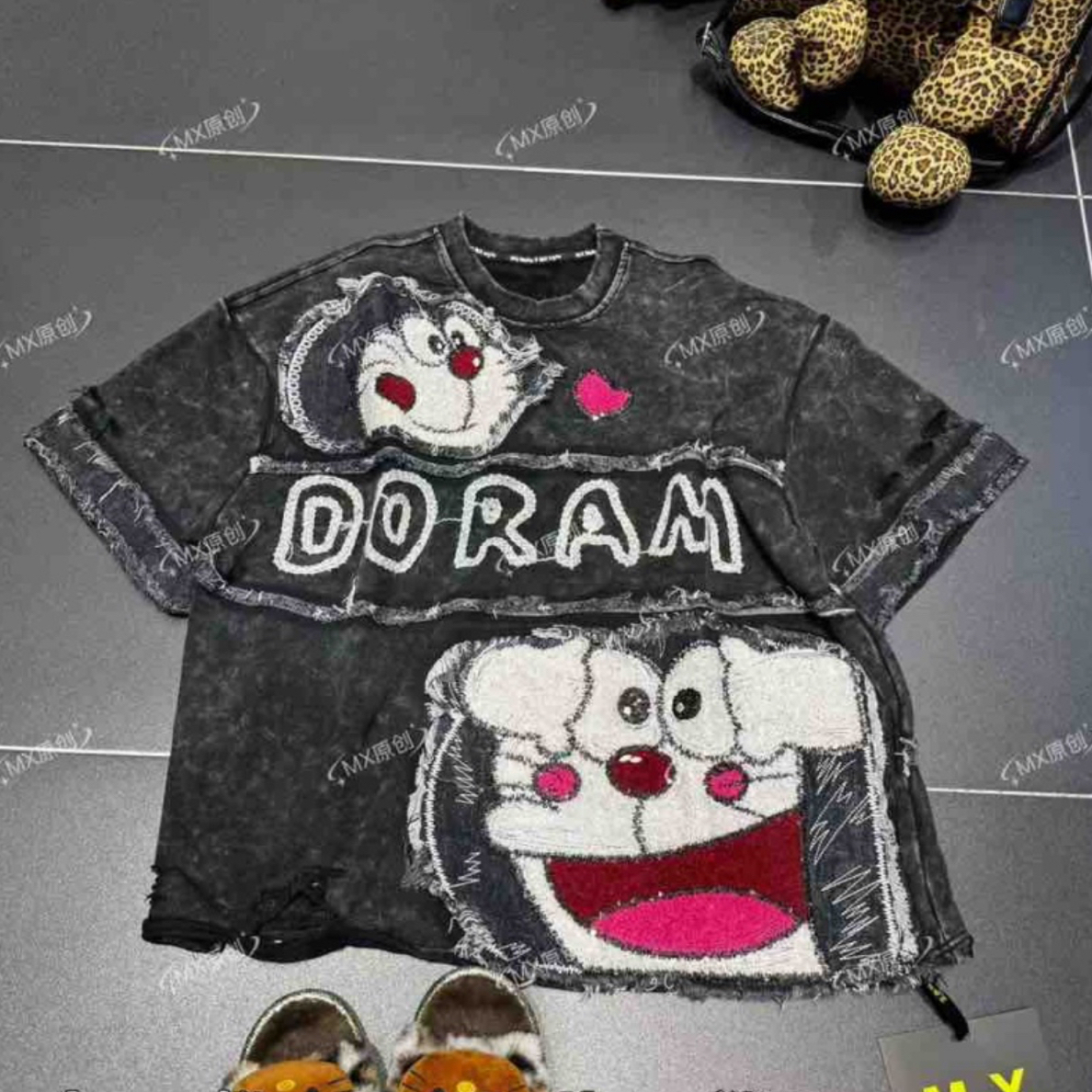 秋冬新款重工叮当猫韩版宽松显瘦百搭时尚重工洋气半袖