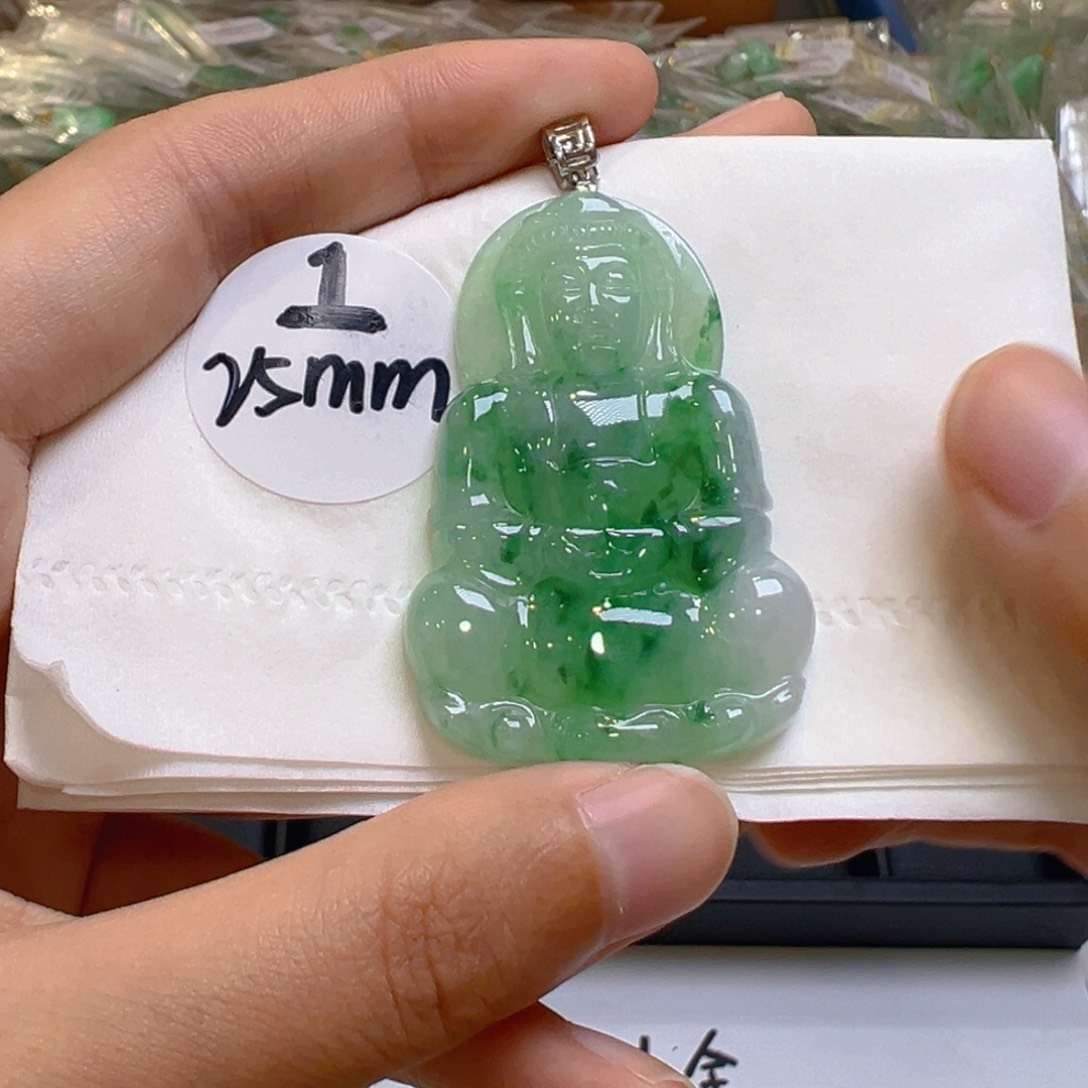 吊坠(不含链)18K金镶嵌翡翠