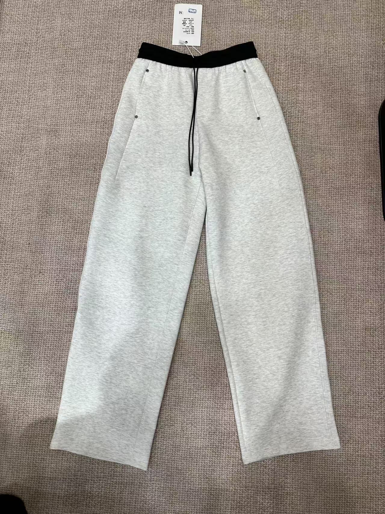 运动休闲弯刀拖地裤