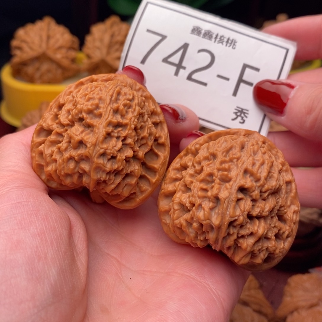 文玩核桃把件南疆42